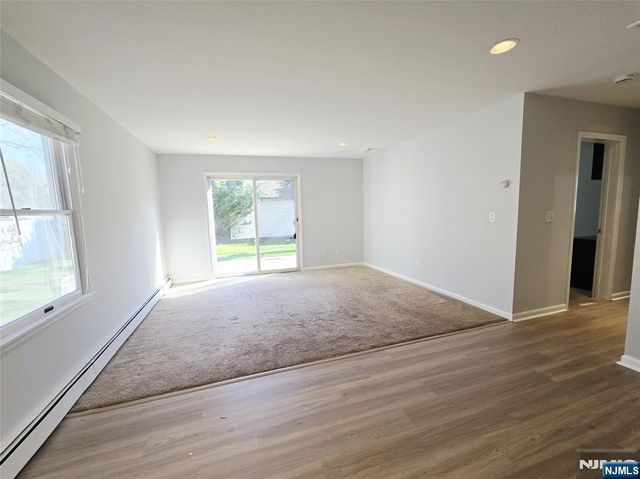 71 Wyandotte Avenue, Dumont, NJ 07628