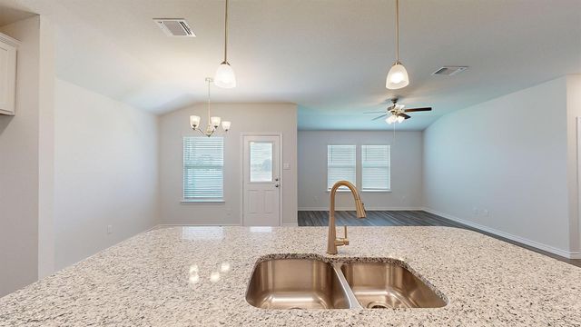 242 Water Well RD, Burnet, TX 78611