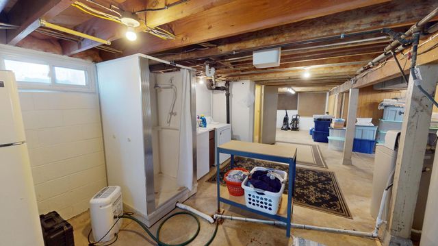 1409 Circle Drive, Albert Lea, MN 56007