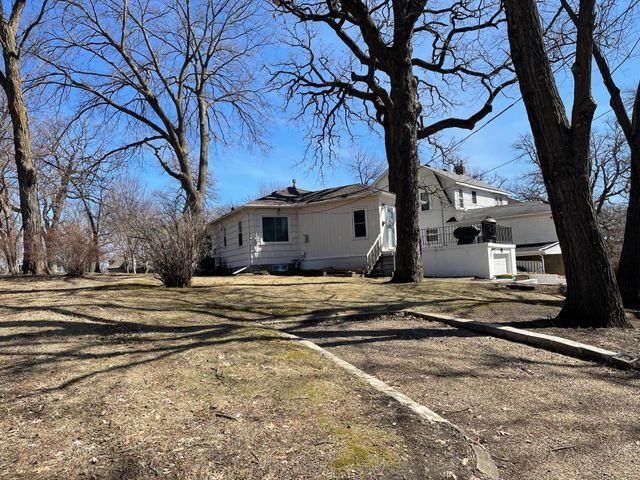 1409 Circle Drive, Albert Lea, MN 56007