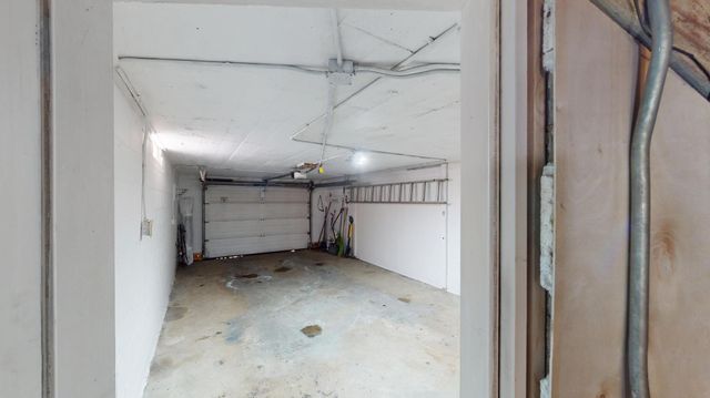 1409 Circle Drive, Albert Lea, MN 56007