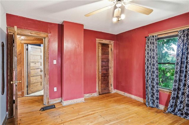 3123 Central Street, Kansas City, MO 64111