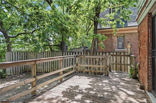 3123 Central Street, Kansas City, MO 64111