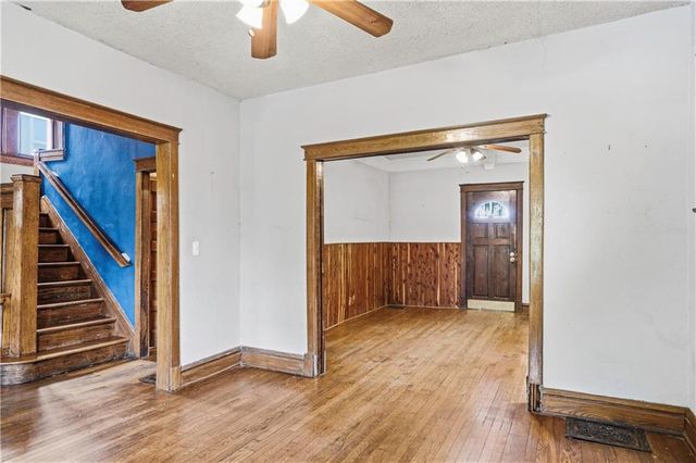 3123 Central Street, Kansas City, MO 64111