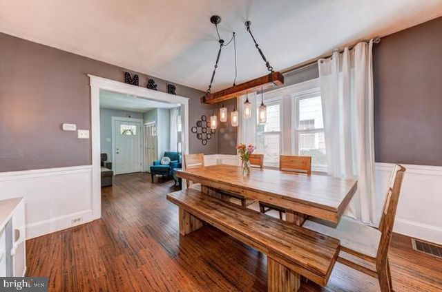 312 W GLENSIDE AVE, Glenside, PA 19038