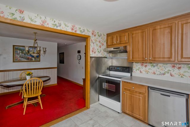 630 Oak Street, East Hartford, CT 06118