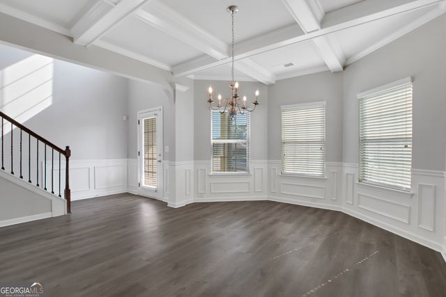 6740 Oak Hill Place, Fairburn, GA 30213