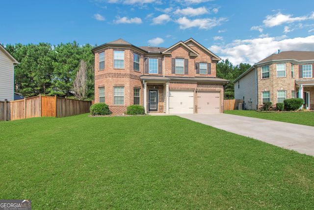 6740 Oak Hill Place, Fairburn, GA 30213