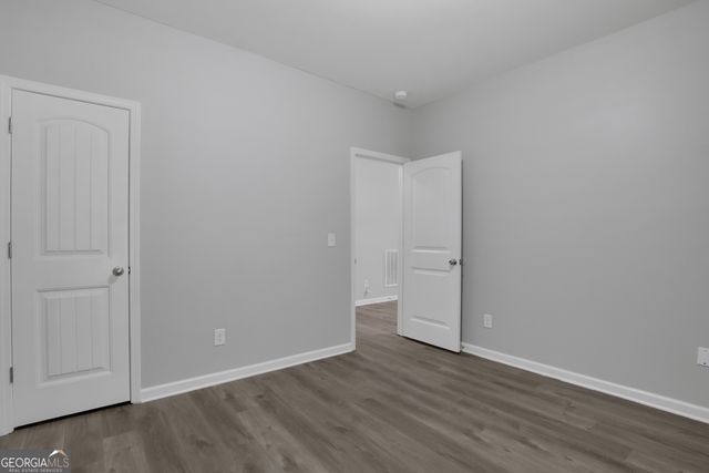6740 Oak Hill Place, Fairburn, GA 30213