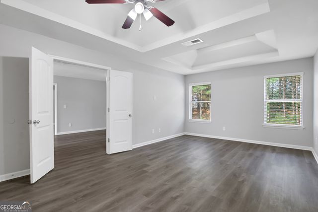 6740 Oak Hill Place, Fairburn, GA 30213