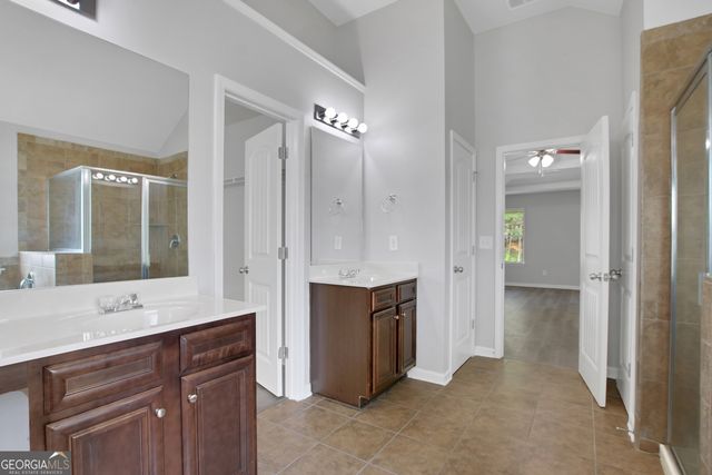 6740 Oak Hill Place, Fairburn, GA 30213