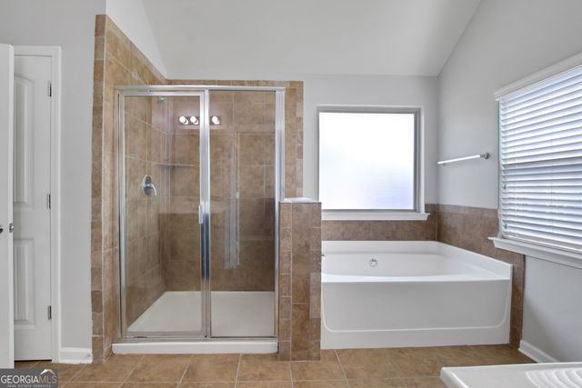 6740 Oak Hill Place, Fairburn, GA 30213