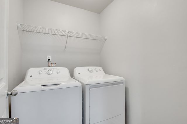 6740 Oak Hill Place, Fairburn, GA 30213