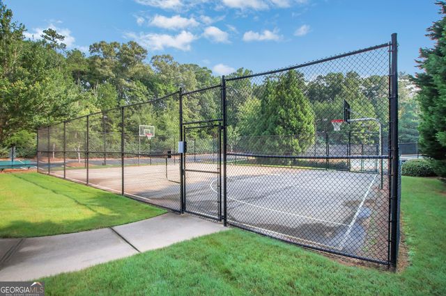 6740 Oak Hill Place, Fairburn, GA 30213