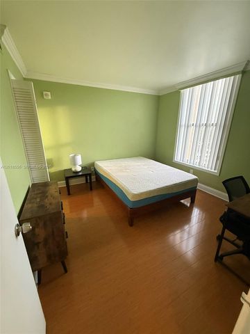 2020 NE 135th Street 503, North Miami, FL 33181