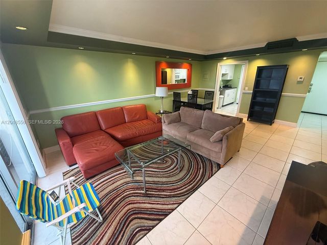 2020 NE 135th Street 503, North Miami, FL 33181