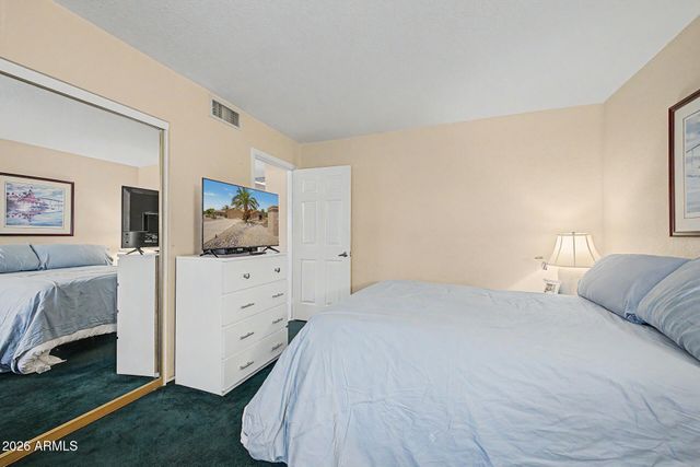 9146 W ORAIBI Drive, Peoria, AZ 85382