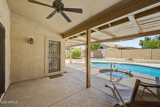 9146 W ORAIBI Drive, Peoria, AZ 85382