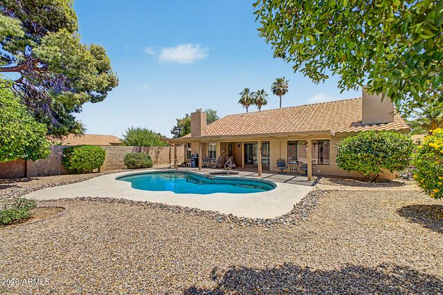 9146 W ORAIBI Drive, Peoria, AZ 85382