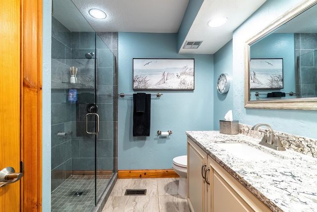 565 Lane 101 Lake Pleasant, Fremont, IN 46737