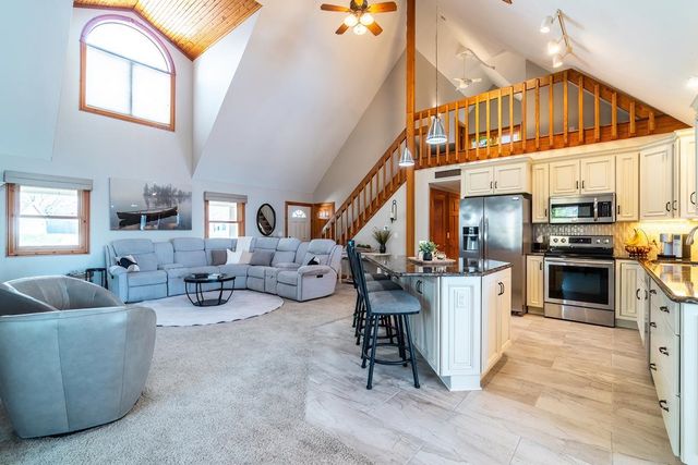 565 Lane 101 Lake Pleasant, Fremont, IN 46737