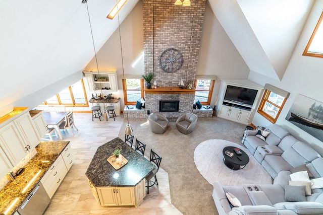 565 Lane 101 Lake Pleasant, Fremont, IN 46737