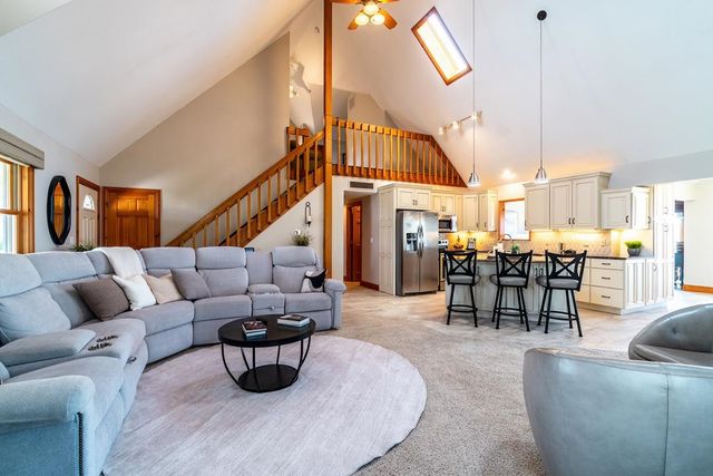 565 Lane 101 Lake Pleasant, Fremont, IN 46737