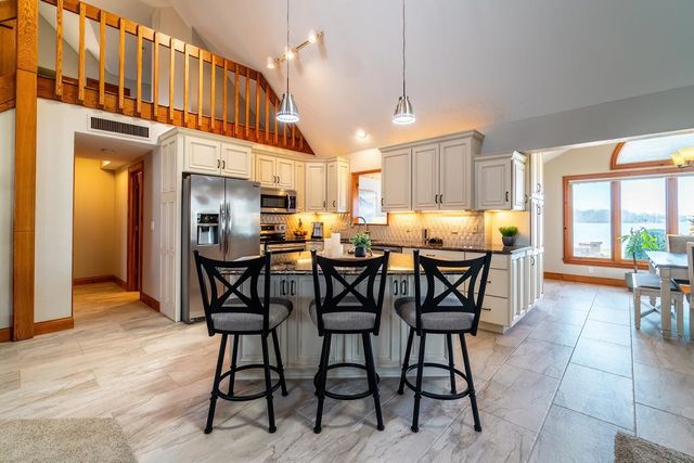 565 Lane 101 Lake Pleasant, Fremont, IN 46737