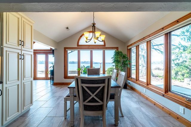 565 Lane 101 Lake Pleasant, Fremont, IN 46737