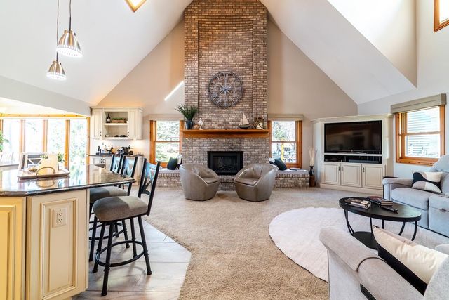 565 Lane 101 Lake Pleasant, Fremont, IN 46737