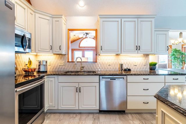 565 Lane 101 Lake Pleasant, Fremont, IN 46737