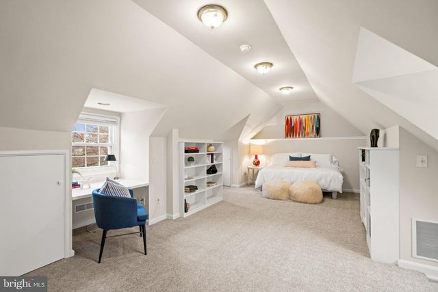 3308 CATHEDRAL AVE NW, Washington, DC 20008