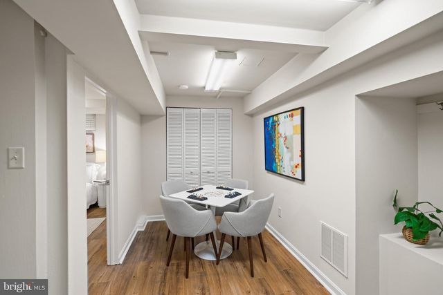 3308 CATHEDRAL AVE NW, Washington, DC 20008