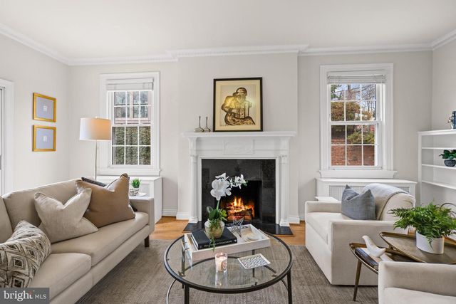 3308 CATHEDRAL AVE NW, Washington, DC 20008