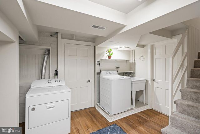 3308 CATHEDRAL AVE NW, Washington, DC 20008