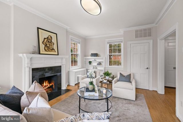 3308 CATHEDRAL AVE NW, Washington, DC 20008