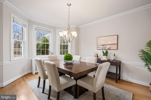 3308 CATHEDRAL AVE NW, Washington, DC 20008