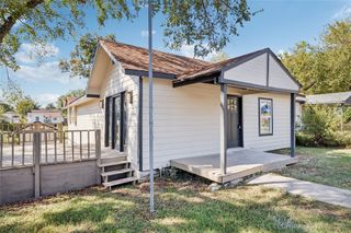 608 N Roosevelt Avenue, Sand Springs, OK 74063