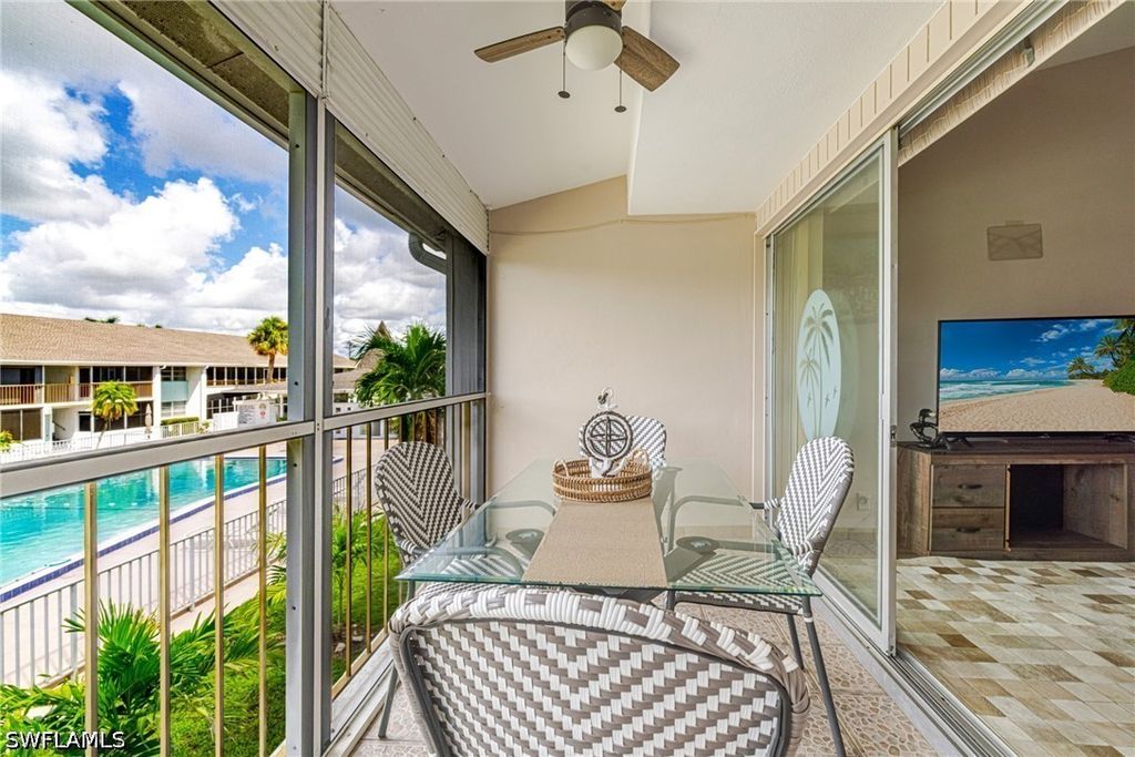 Image 19 of property listing at 4216 SE 4th PL 12, Cape Coral, FL 33904