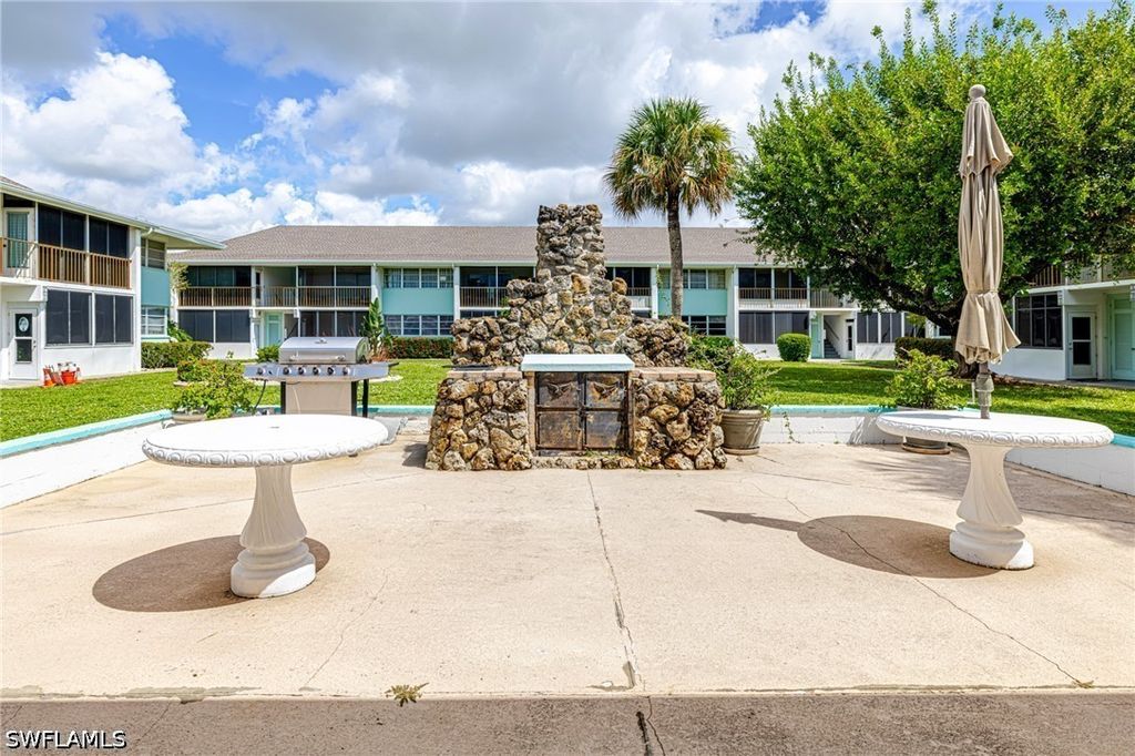 Image 29 of property listing at 4216 SE 4th PL 12, Cape Coral, FL 33904
