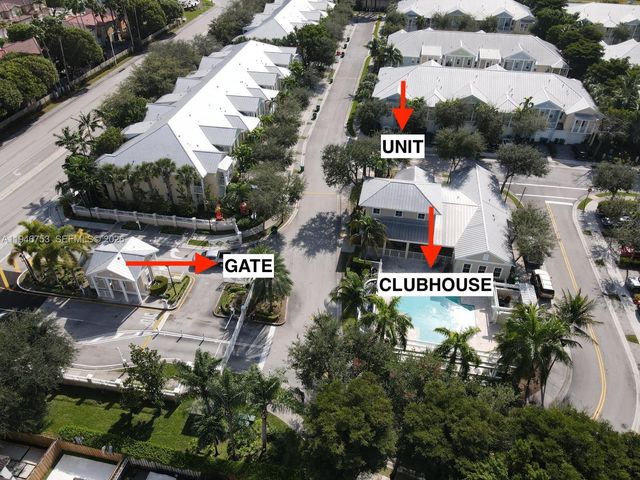 11400 NW 75th Ter, Doral, FL 33178