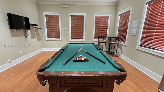 11400 NW 75th Ter, Doral, FL 33178