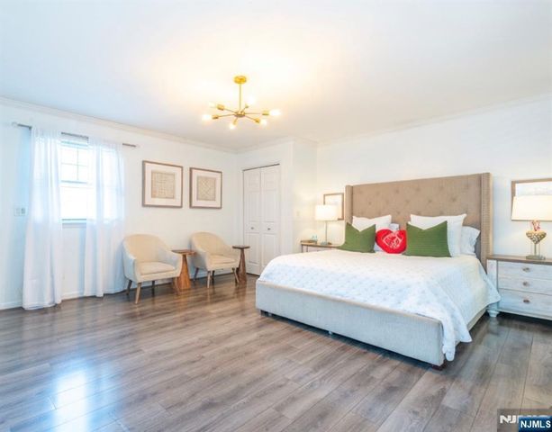 77 1st Avenue, Little Falls, NJ 07424