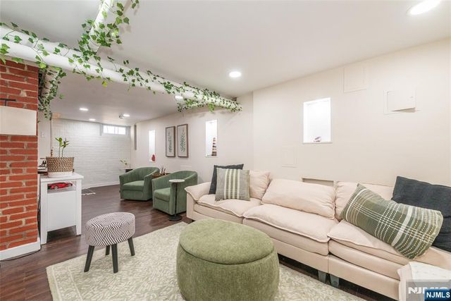 77 1st Avenue, Little Falls, NJ 07424