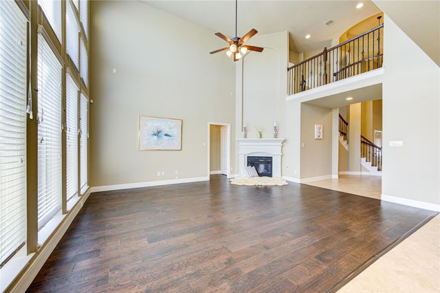 4623 Montcliff Bend Lane, Sugar Land, TX 77479