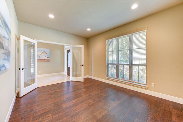 4623 Montcliff Bend Lane, Sugar Land, TX 77479