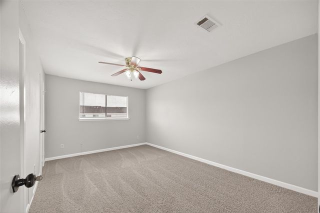 7031 Chasewood Drive, Missouri City, TX 77489