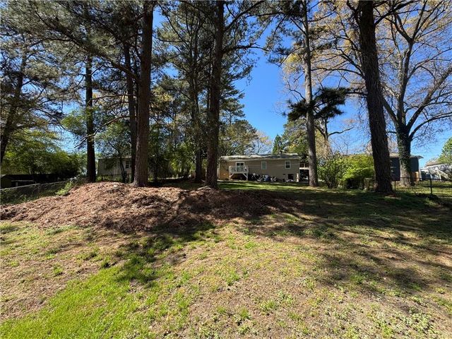 2855 Old Concord Road SE, Smyrna, GA 30082