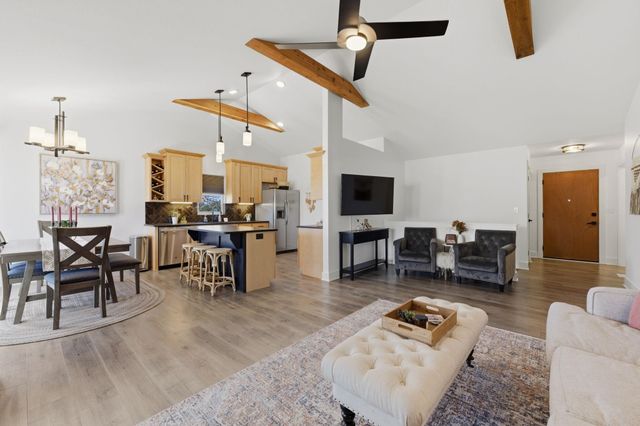 3251 N Westwind Bay St, Wichita, KS 67205