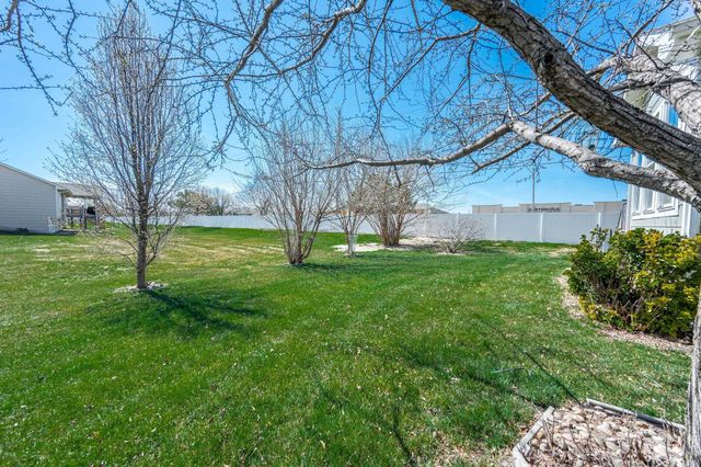 3251 N Westwind Bay St, Wichita, KS 67205